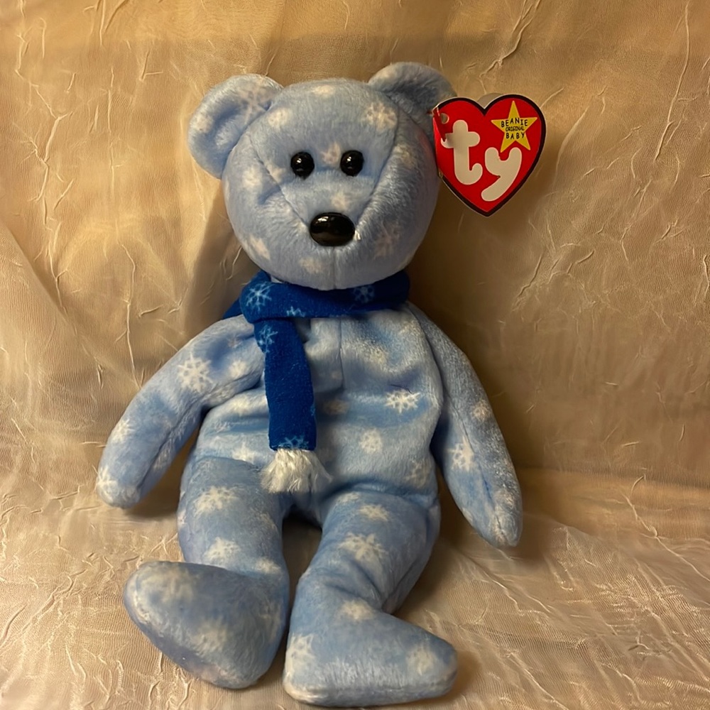 Holiday teddy the Ty beanie baby. 1999
